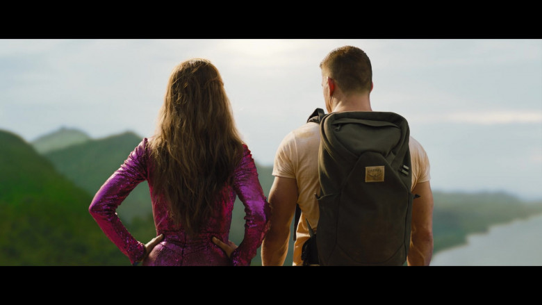 Osprey Backpack of Channing Tatum as Alan in The Lost City (2022)