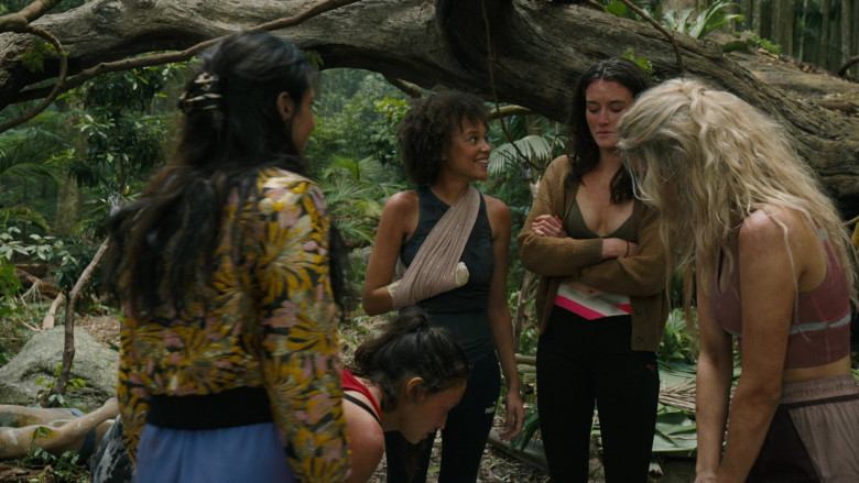 Puma Women's Pants Worn by Sarah Pidgeon as Leah Rilke in The Wilds S02E02 Day 3412 (2022)