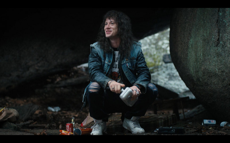 Reebok Men's Shoes of Joseph Quinn as Eddie Munson and Coca-Cola Classic Can in Stranger Things S04E06 Chapter Six The Dive