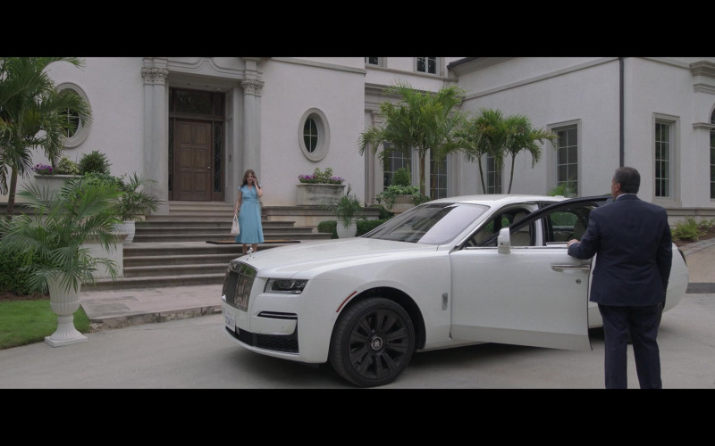 Rolls-Royce Ghost White Car in The Valet (2)