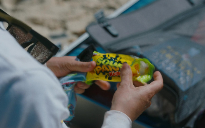 Sour Patch Kids Candies in The Wilds S02E02 Day 3412 (2022)