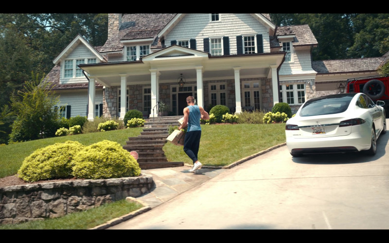Tesla Model S White Car of Justin Hartley as Blaine Balboa in Senior Year Movie (2)