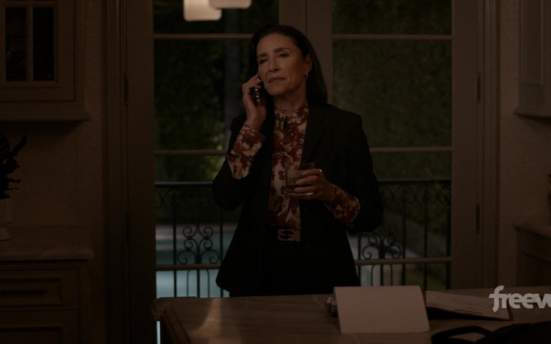 The Balvenie PortWood 21 Year Old Single Malt Scotch Whisky Enjoyed by Mimi Rogers as Honey Chandler in Bosch Legacy S01E06 Chain of Authenticity (2022)