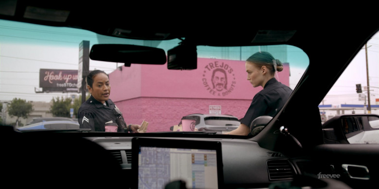 Trejo's Coffee & Donuts in Bosch Legacy S01E07 One of Your Own (2)