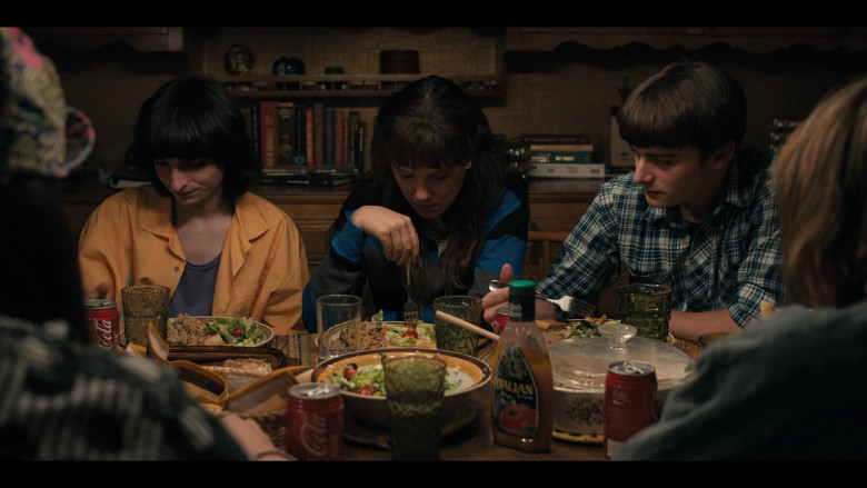 Wish-Bone Italian Dressing and Coca-Cola Cans in Stranger Things S04E03 Chapter Three The Monster and the Superhero (2)