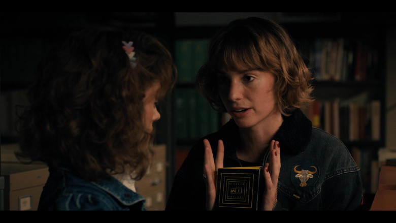 Wrangler Women’s Jacket of Maya Hawke as Robin Buckley in Stranger Things S04E03 Chapter Three The Monster and the Superhero (3)