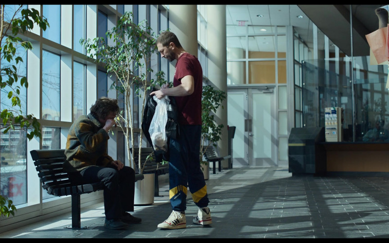 Adidas Trackpants and Sneakers Outfit Worn by Ebon Moss-Bachrach as Richie in The Bear S01E08 Braciole (2022)