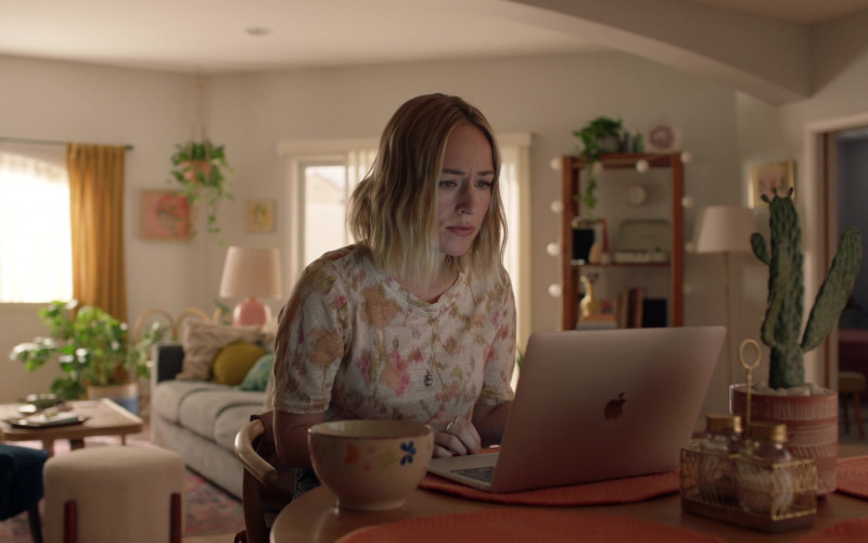Apple MacBook Air Laptop Computer Used by Sarah Goldberg as Sally Reed in Barry S03E07 Candy A…es (2022)