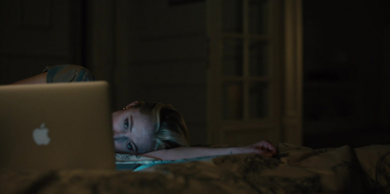 Apple MacBook Laptop Computer Used by Maika Monroe as Julia in Watcher Movie (3)