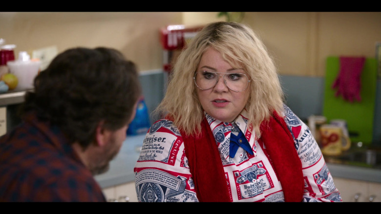 Budweiser Women's Shirt Worn by Melissa McCarthy as Amily Luck in God's Favorite Idiot S01E03 TV SHow (2)