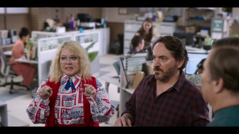 Budweiser Women's Shirt Worn by Melissa McCarthy as Amily Luck in God's Favorite Idiot S01E03 TV SHow (4)