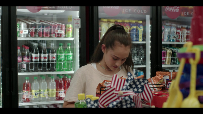 Coca-Cola, Diet Coke, Sprite, Fanta Drinks and Cheetos Snacks in The Summer I Turned Pretty S01E01 Summer House (2022)