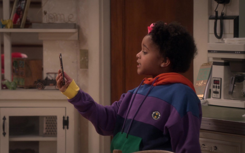 Cross Colours Hoodie in The Upshaws S02E06 New Growth (2022)
