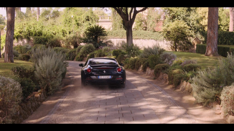 Ferrari California Sports Car in Love & Gelato Movie (3)