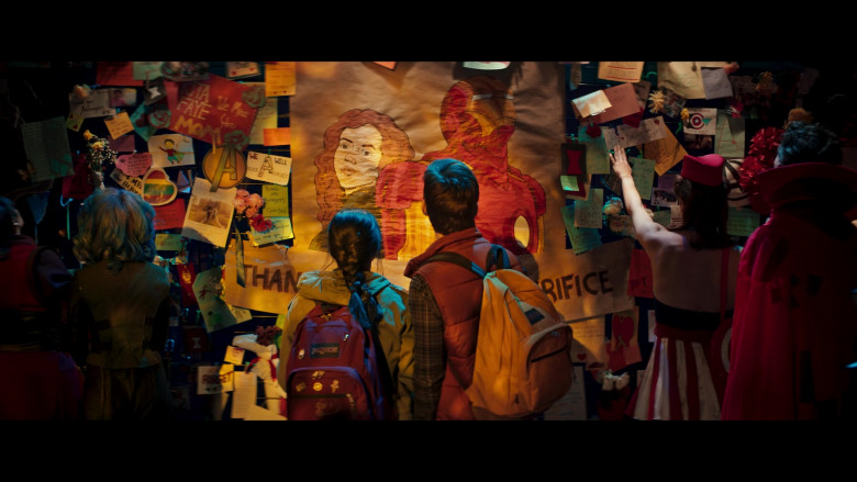 JanSport Backpacks of Iman Vellani as Kamala Khan and Matt Lintz as Bruno Carrelli in Ms. Marvel S01E01 Generation Why (2)
