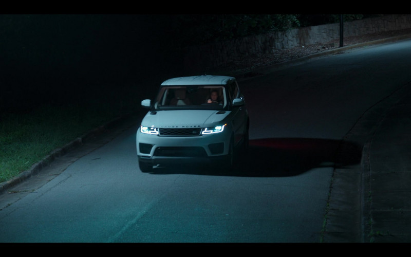 Land Rover Range Rover Sport SUV in First Kill S01E08 First Betrayal (2022)