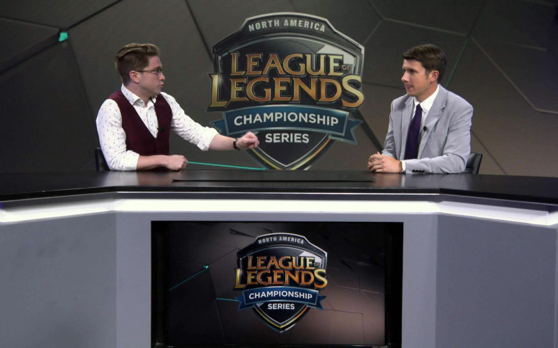 League of Legends Video Game in Players S01E02 Organizm (2)