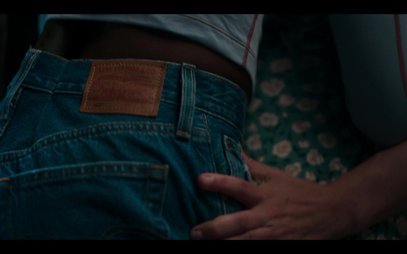 Levi’s Women’s Shorts Worn by Imani Lewis as Calliope ‘Cal’ Burns in First Kill S01E02 First Blood (2022)
