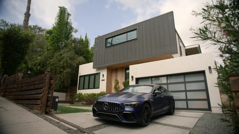 Mercedes-AMG GT Sports Car in Players S01E06 Nightfall (2022)