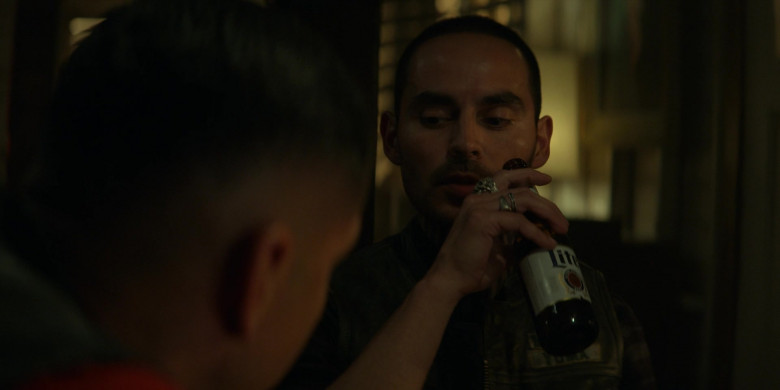 Miller Lite Beer Bottles in Mayans M.C. S04E08 The Righteous Wrath of an Honorable Man (1)