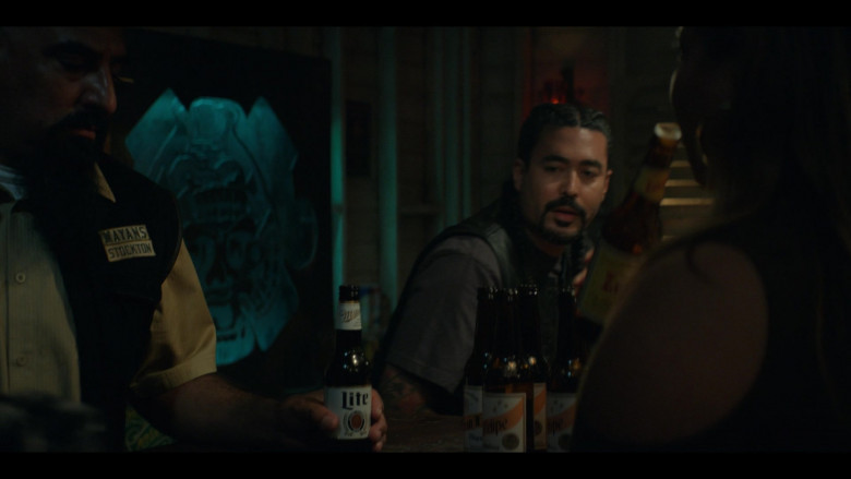 Miller Lite Beer in Mayans M.C. S04E10 When the Breakdown Hit at Midnight (1)