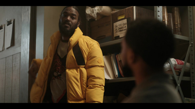 Moncler Yellow Jacket in The Chi S05E01 Overnight Celebrity ( (4)