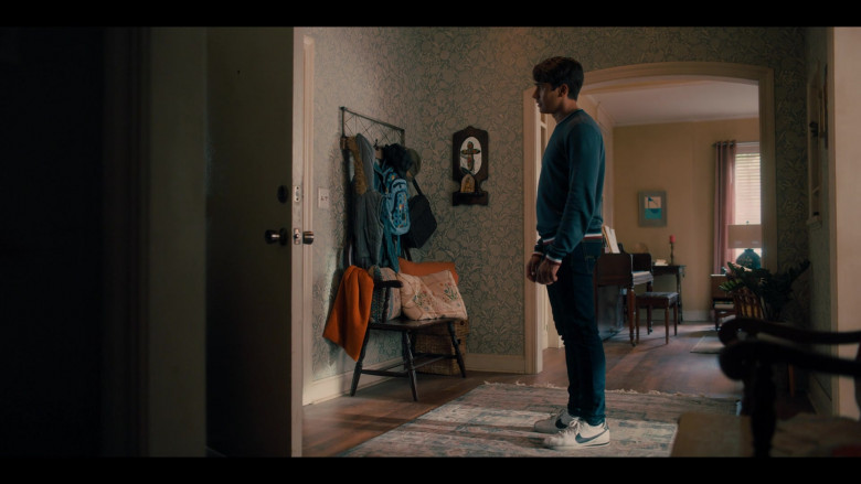 Nike Men's Shoes of Michael Cimino as Victor Salazar in Love, Victor S03E02 Fast Times at Creekwood High (2022)