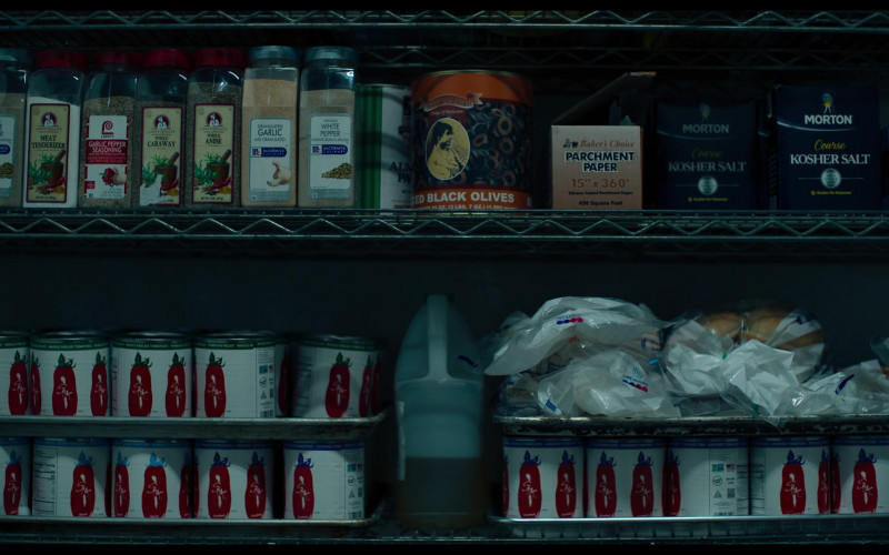 San Marzano Whole Peeled Tomatoes SMT by Simpson Brands and Morton Salt in The Bear S01E05 Sheridan (2022)