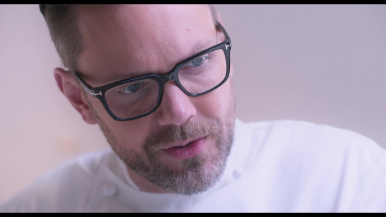 Tom Ford Eyeglasses in The Bear S01E02 Hands (2022)