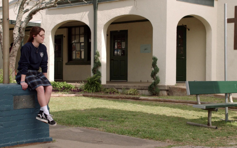 Vans Sneakers of Violet Brinson as Stella Walker in Walker S02E17 Torn (1)