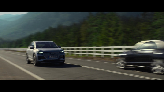 Audi Q4 SUV in The Gray Man (2)