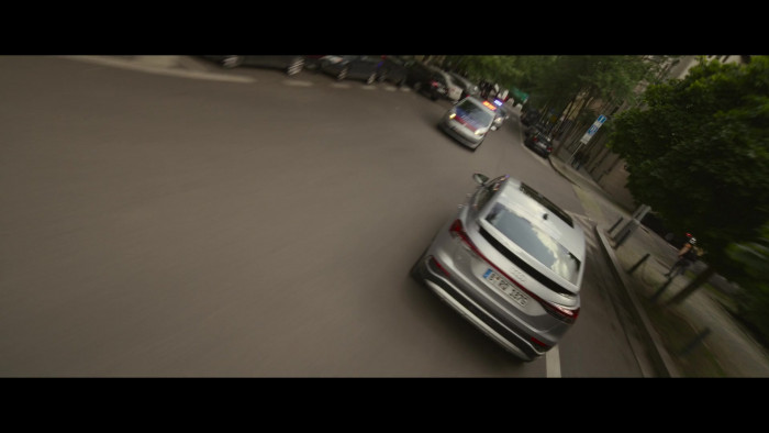 Audi Q4 SUV in The Gray Man (4)