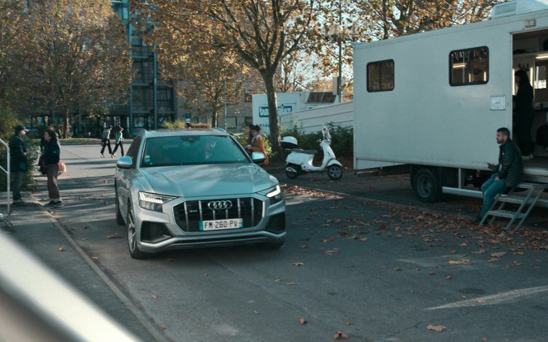 Audi SUV in Irma Vep S01E06 The Thunder Master (2022)