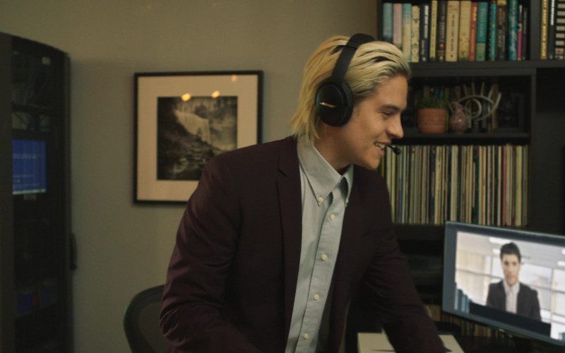 Bose Headset of Dylan Sprouse as Jake in My Fake Boyfriend (2022)