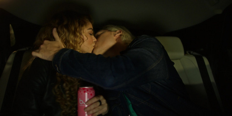 Bubly Sparkling Water Enjoyed by Keiynan Lonsdale as Andrew & Sarah Hyland as Kelly in My Fake Boyfriend (4)