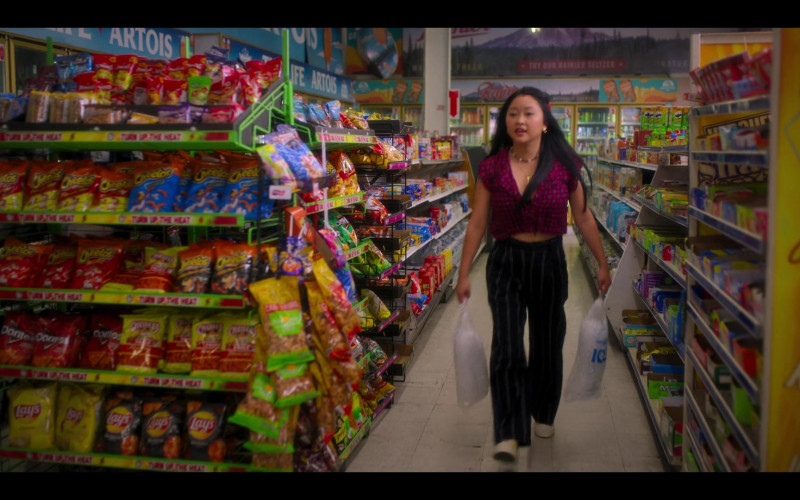 Cheetos, Doritos, Chester's and Lay's Chips in Boo, Bitch S01E04 Bitch Slapped (2022)