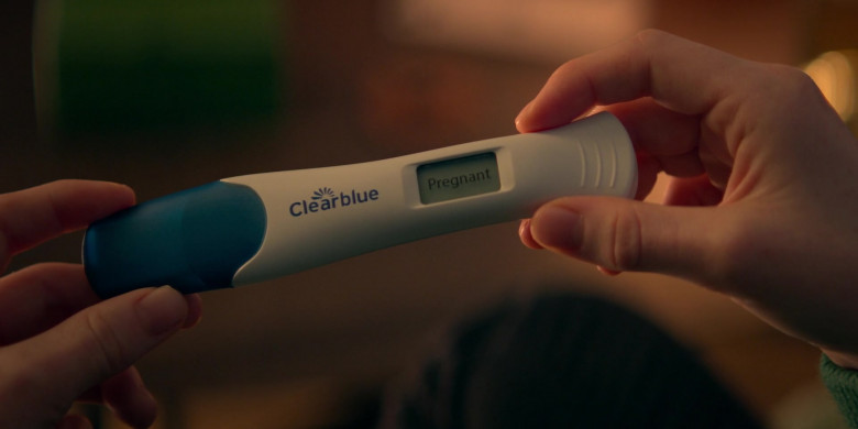 Clearblue Pregnancy Test in Trying S03E03 Capture the Flag (2022)