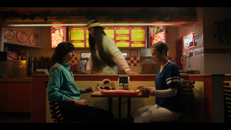 Coca-Cola Neon Sign and Logos in Stranger Things S04E09 Chapter Nine The Piggyback (4)