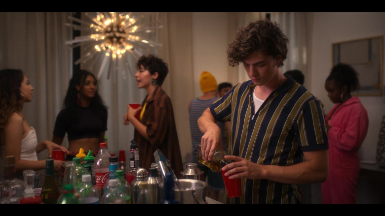 Coca-Cola Soda Bottle in Boo, Bitch S01E01 Life's a Bitch and Then You Die (2022)