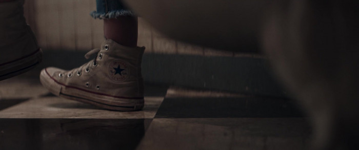 Converse White Sneakers Worn by Rainey Qualley as Jessica Nash in Shut In (2022)