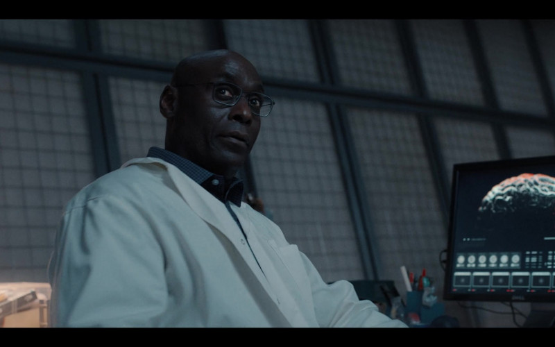Dell PC Monitor Used by Lance Reddick as Albert Wesker in Resident Evil S01E07 Parasite (2022)