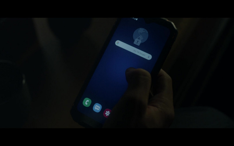 Google Assistant Widget in The Terminal List S01E03 Consolidation (2022)