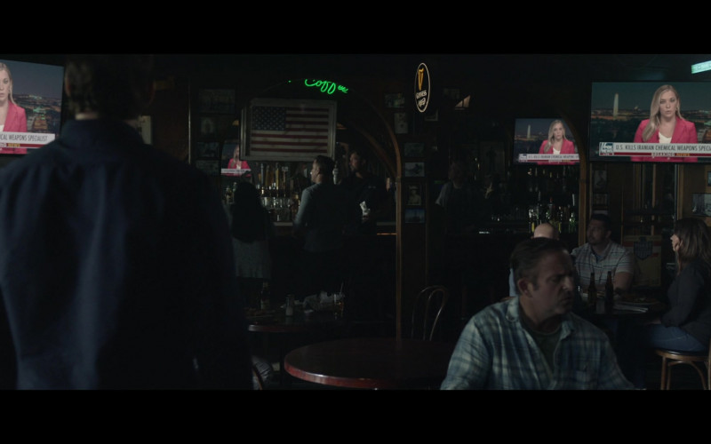 Guinness Beer Sign in The Terminal List S01E02 Encoding (2022)
