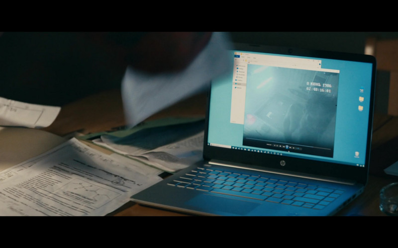 HP Laptop in The Boys S03E07 Here Comes a Candle to Light You to Bed (2022)