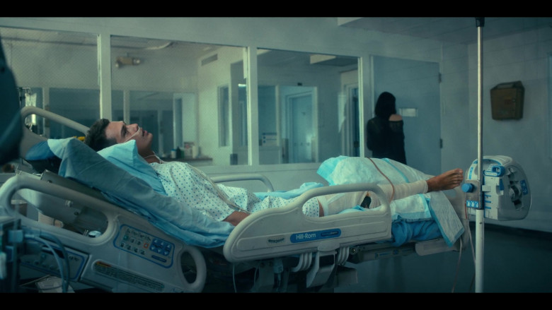 Hill Rom Hospital Bed in Purple Hearts (2022)