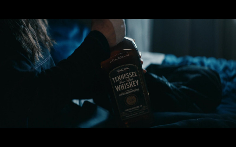 Kirkland Signature Tennessee Sour Mash Whiskey in The Boys S03E07 (1)