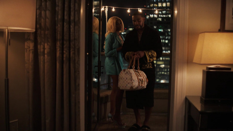 Louis Vuitton Bag in P-Valley S02E05 White Knights (5)