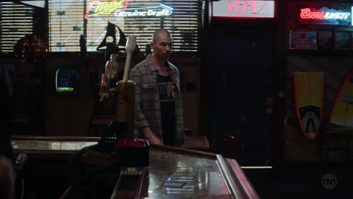 Miller Genuine Draft and Coors Light Beer Neon Signs in Animal Kingdom S06E08 Revelation (2022)