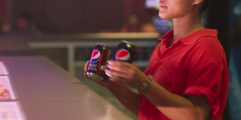 Pepsi Zero Sugar Carbonated Soft Drinks Cans in My Fake Boyfriend (1)