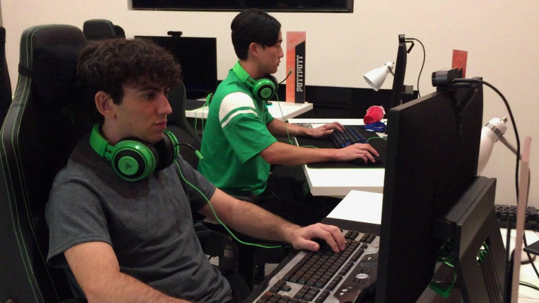 Razer Green Headsets in Players S01E07 Playoffs (1)